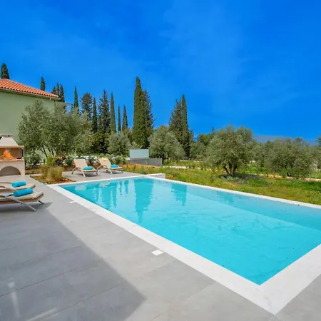 Corelli By Villa *